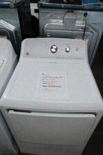 7.2 cu.ft. vented Gas Dryer in White with Auto Dry - Image 2