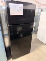 GE 17.5cu.ft Top-Freezer Refrigerator - Image 2