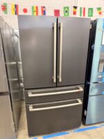GE Cafe 28.7 cu. ft. Smart Four Door French Door Refrigerator in Matte Black with Dual-Dispense Autofill Pitcher, Built-In WiFi - Image 2