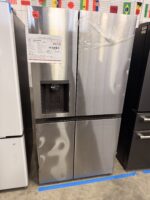 LG 27 cu.ft. Side-By-Side Refrigerator with Craft Ice - Image 2